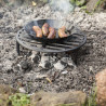 Grille feu de camp sur pieds