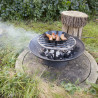 Grille feu de camp sur pieds